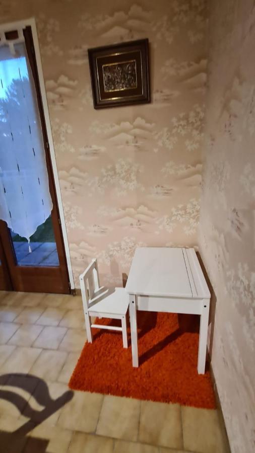 Maison Chaleureuse Avec Charme D'Ancien Jablines Luaran gambar