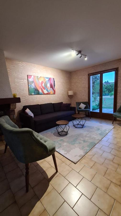 Maison Chaleureuse Avec Charme D'Ancien Jablines Luaran gambar